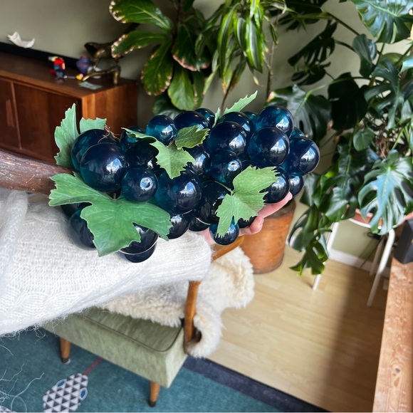 XL Lucite Grape MCM - Picture 8 of 15